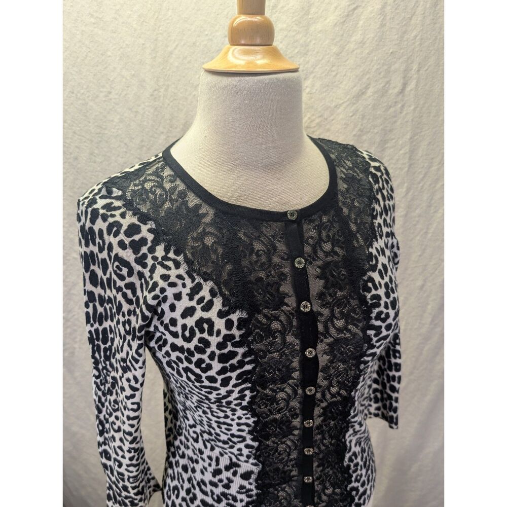 White House Black Market leopard lace 3/4 sleeve cardigan SZ M - Picture 3 of 10